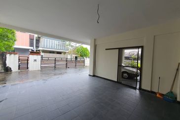 Bandar Tun Hussein Onn