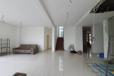 Bandar Tun Hussein Onn