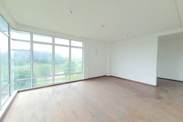 Bandar Tun Hussein Onn