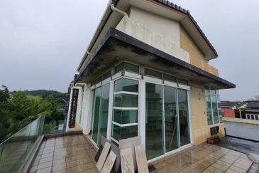 Bandar Tun Hussein Onn