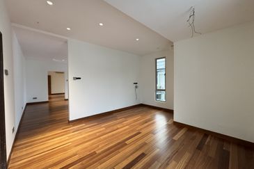 Super Cheap Renovated 2 Storey Bungalow, Taman Taynton View