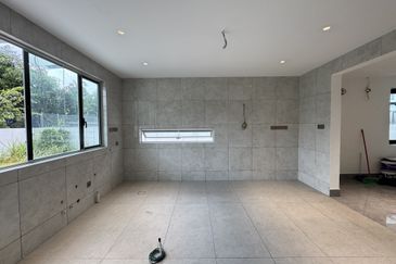 Super Cheap Renovated 2 Storey Bungalow, Taman Taynton View