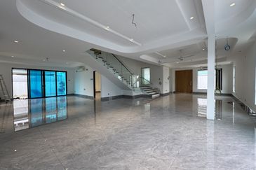 Super Cheap Renovated 2 Storey Bungalow, Taman Taynton View