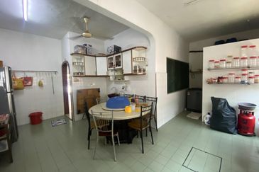 Super Cheap Renovated 2 Storeys Terrace Landed, Taman Bukit Angsana Len Seng