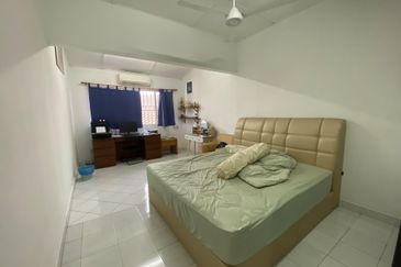 Super Cheap Renovated 2 Storeys Terrace Landed, Taman Bukit Angsana Len Seng