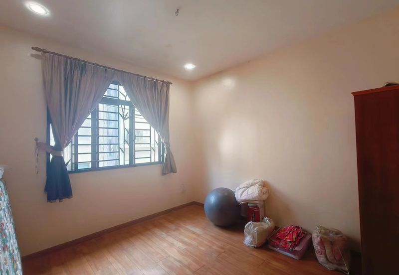 Taman Ampang Saujana