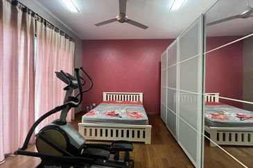 Super Cheap 3 Storey Superlink, Alam Damai Impian 1