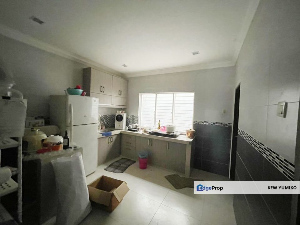Super Cheap Renovated 2.5 Storey Terrace House, Bandar Sungai Long , Selangor, Kajang