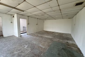 Pusat Perindustrian Sungai Chua