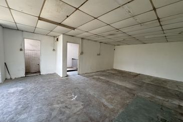 Pusat Perindustrian Sungai Chua