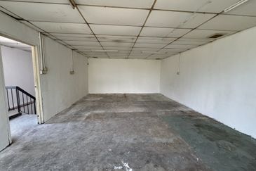 Pusat Perindustrian Sungai Chua