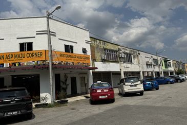 Pusat Perindustrian Sungai Chua