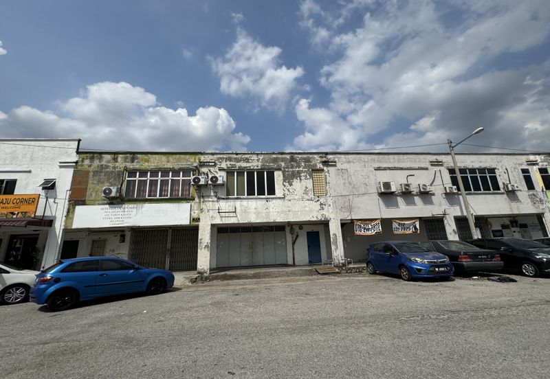 Pusat Perindustrian Sungai Chua