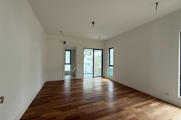 Villa 33, Bukit Manda'rina