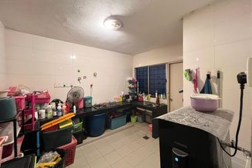 Super Cheap Renovated Double Storey Terrace, SS18 Subang Jaya 