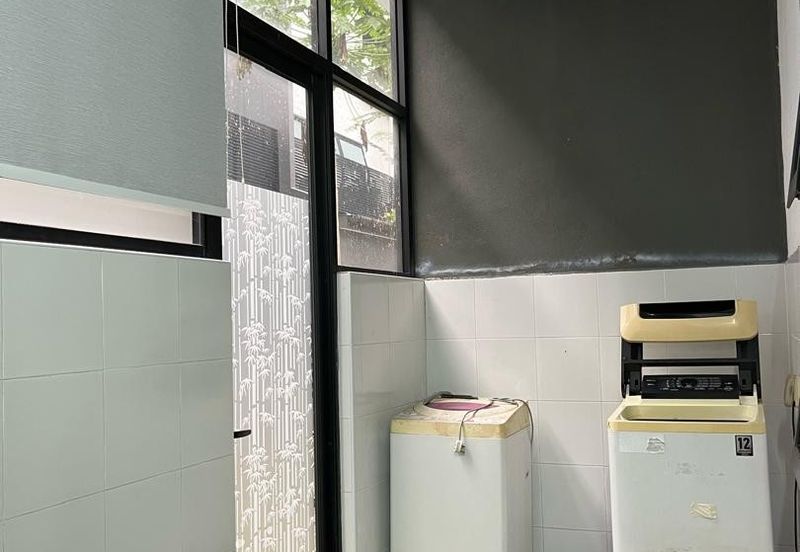 Super Cheap Double Storey Terrace, Blu Constellation