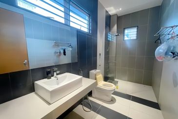 Ivory Heights @ Desa 8, Bandar Country Homes