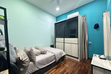 Super Cheap Renovated Corner 2 Storey Semi-D, Sutera Residences Kajang