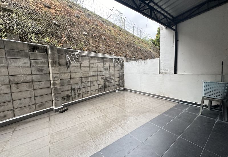 Super Cheap Renovated Corner 2 Storey Semi-D, Sutera Residences Kajang