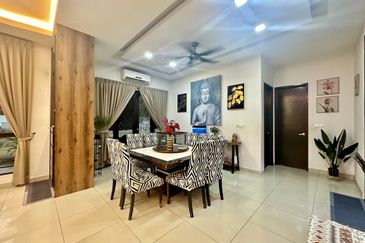 Super Cheap Renovated Corner 2 Storey Semi-D, Sutera Residences Kajang