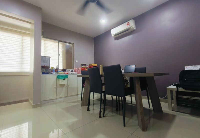 Super Cheap Renovated 3 Storey Townhouse @ Bandar Damai Perdana