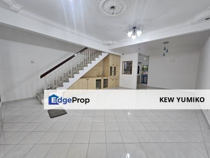 Grade A Kitchen Fully Extended 2 Storey Terrace @ Taman Cheras Hartamas , Selangor, Cheras