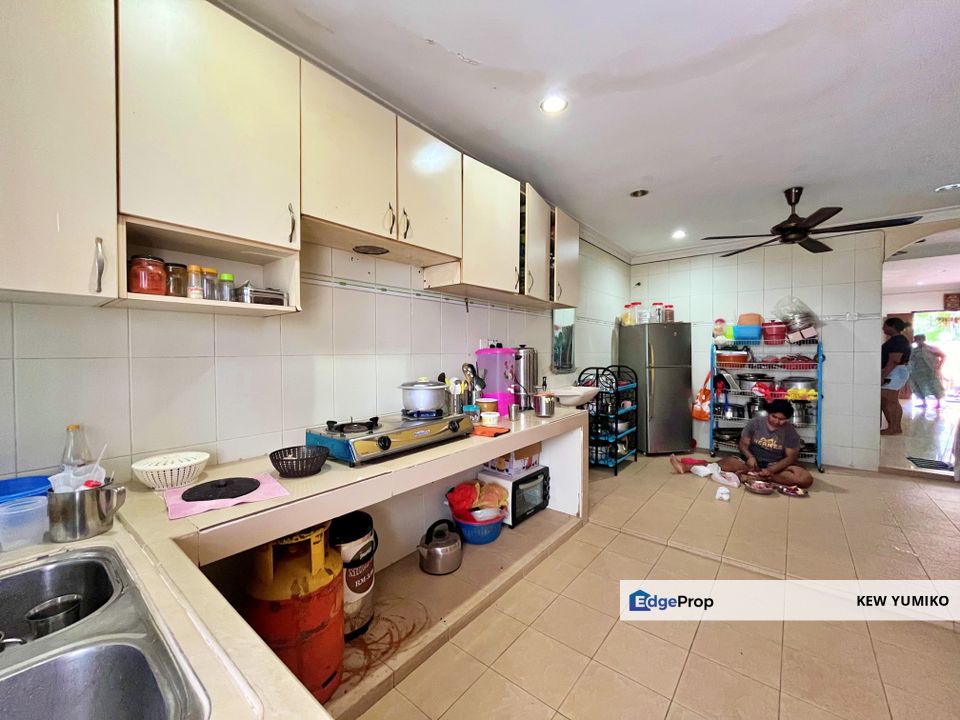 Grade A Renovated 2 Storey Superlink Terrace house, Taman Cheras Mewah, Selangor, Cheras
