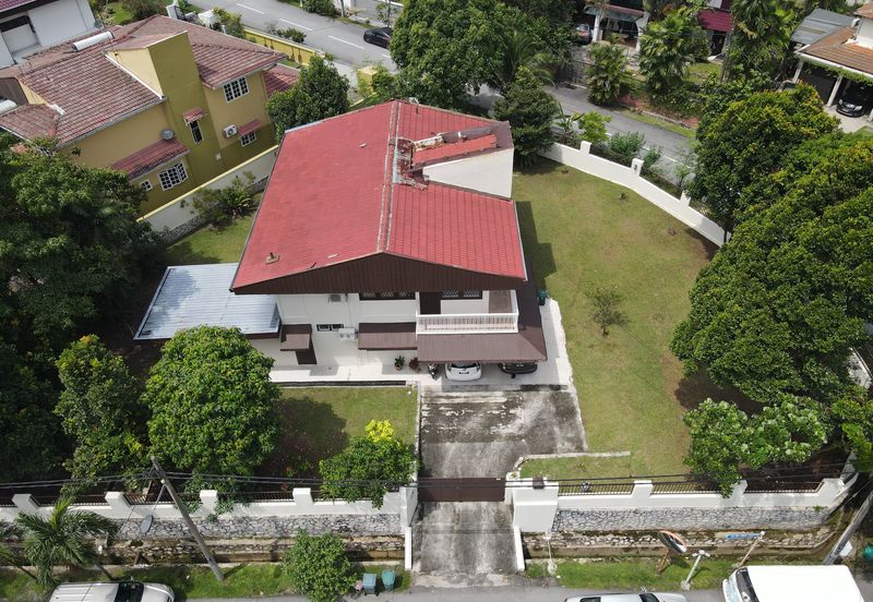 Grade A Good Condition Corner 2 Storey Bungalow House, Kuala Lumpur Bangsar