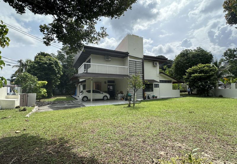 Grade A Good Condition Corner 2 Storey Bungalow House, Kuala Lumpur Bangsar