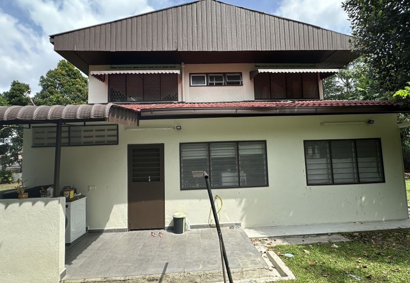 Grade A Good Condition Corner 2 Storey Bungalow House, Kuala Lumpur Bangsar