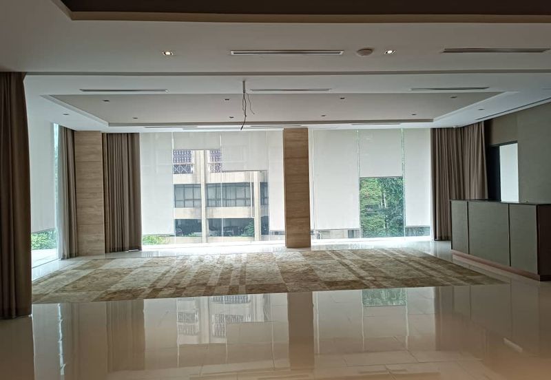 Super Cheap 3 Storey Strata Bungalow Commercial, Pavilion Ceylon Hill