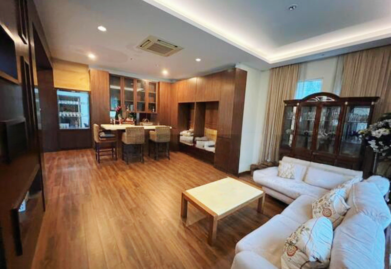 Super Cheap 2 Storey Corner Bungalow, Taman Tun Dr Ismail, Ttdi