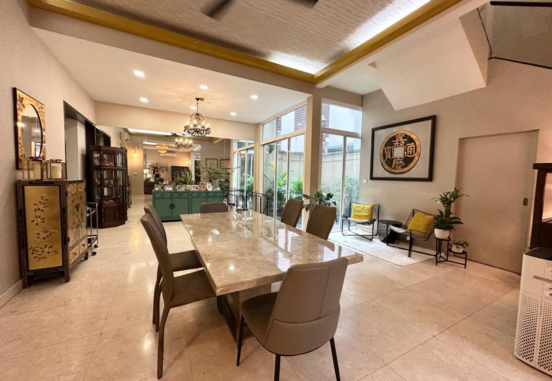 Super Cheap Corner 2.5 Storey Semi-D @ Duta Tropika, Mont Kiara