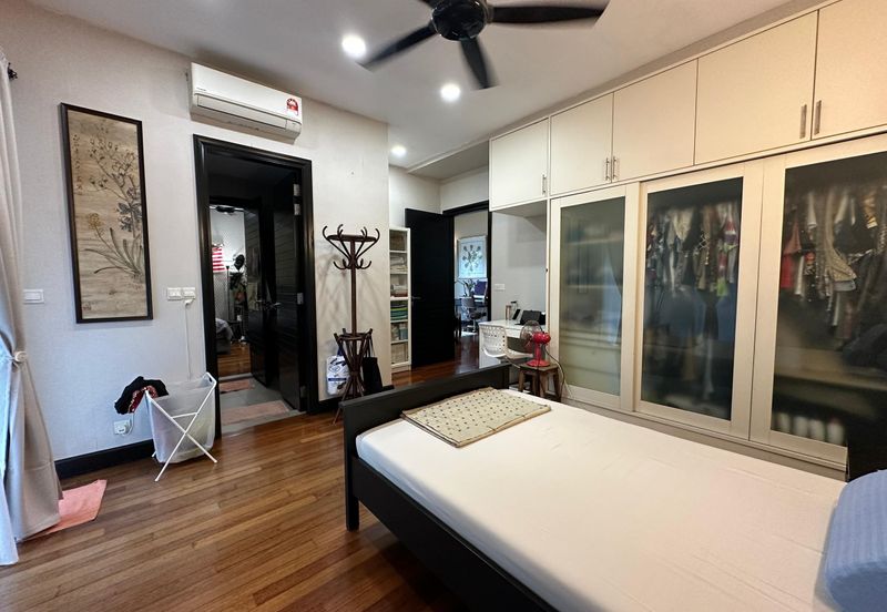 Super Cheap Corner 2.5 Storey Semi-D @ Duta Tropika, Mont Kiara