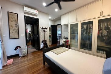 Super Cheap Corner 2.5 Storey Semi-D @ Duta Tropika, Mont Kiara