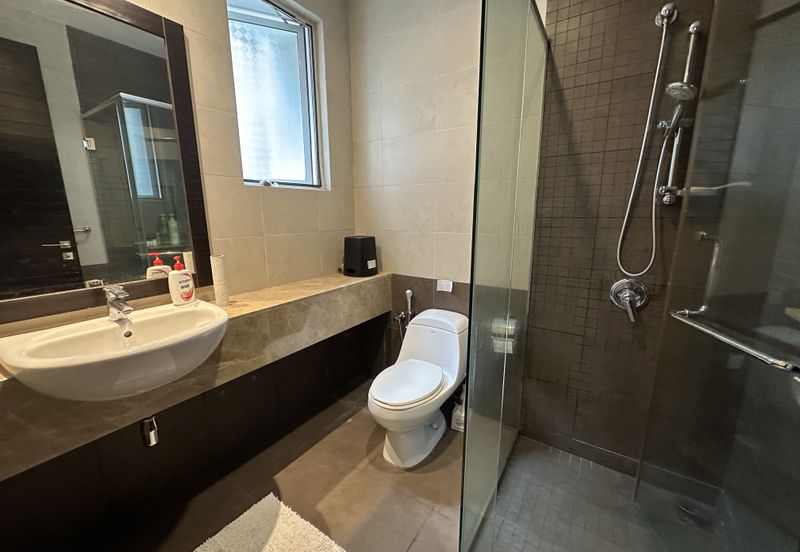 Super Cheap 2.5 Storey Semi-D @ Duta Tropika, KL