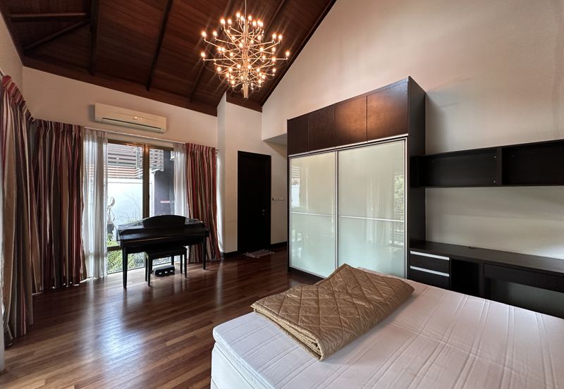 Super Cheap 2.5 Storey Semi-D @ Duta Tropika, KL