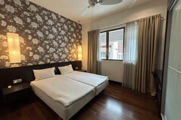 Super Cheap 2.5 Storey Semi-D @ Duta Tropika, KL