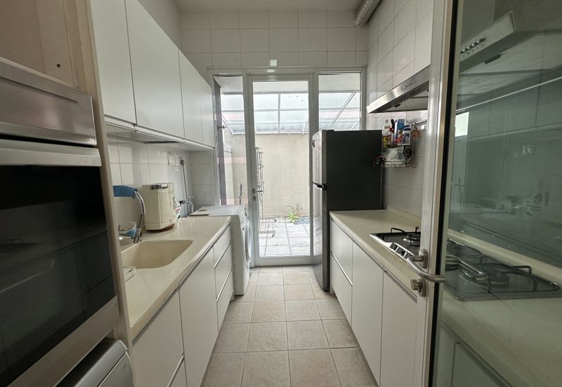 Super Cheap 2.5 Storey Semi-D @ Duta Tropika, KL