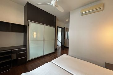 Super Cheap 2.5 Storey Semi-D @ Duta Tropika, KL