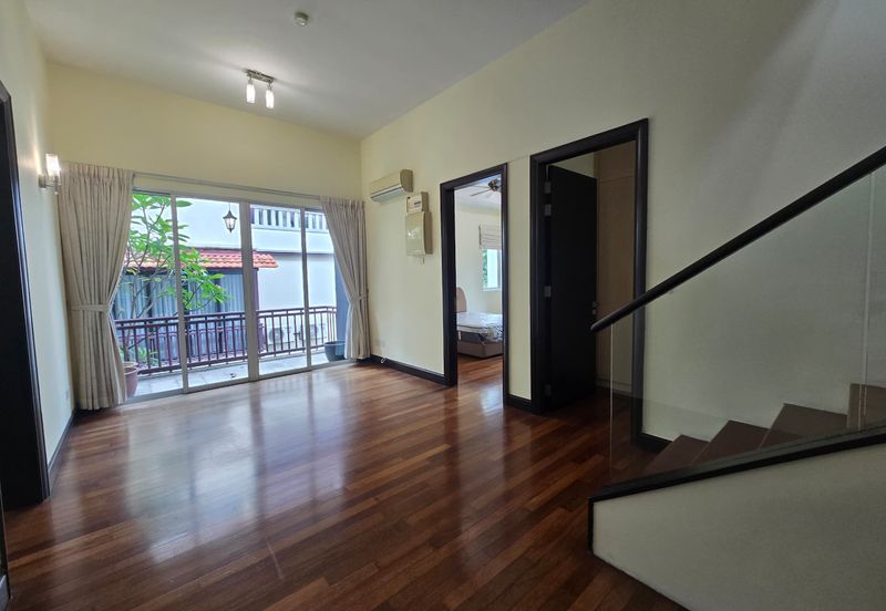 Super Cheap Cluster 3 Storey Semi-D @ Duta Tropika, Publika