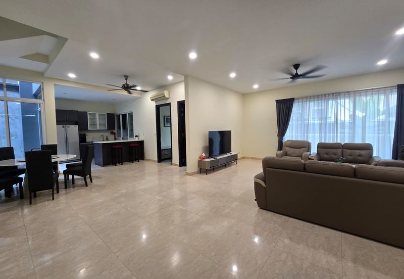 Super Cheap Cluster 3 Storey Semi-D @ Duta Tropika, Publika