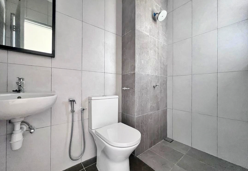 Super Cheap Double Storey Terrace @ Avenue 3, Bandar Tun Hussein Onn