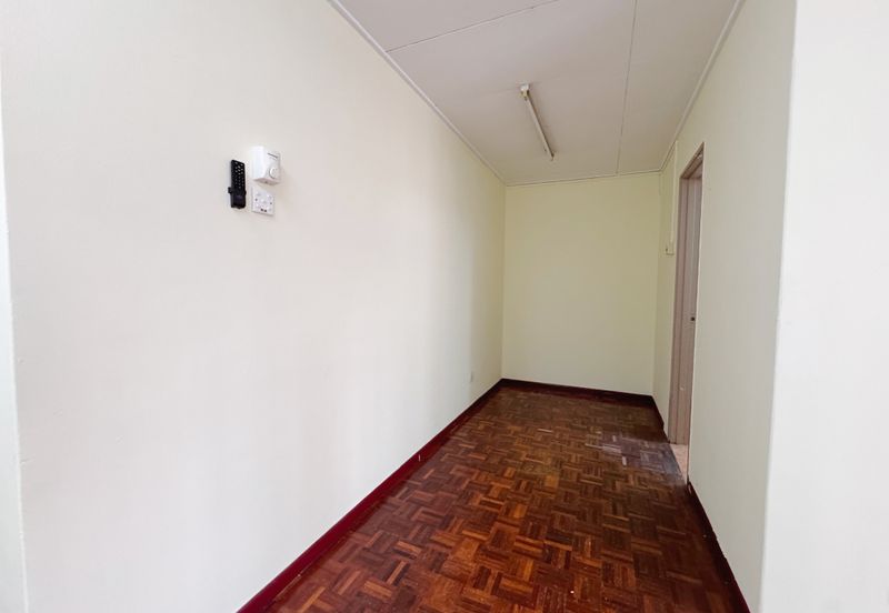 Super Cheap Good Condition 2.5 Storey Superlink @ Zone P Sri Petaling