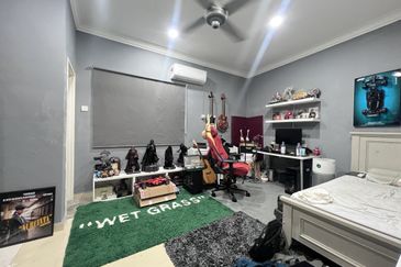 Bandar Tun Hussein Onn