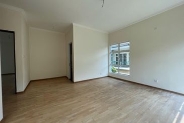 Super Cheap Brand New 3 Storey Bungalow @ Avenue 4, Bandar Tun Hussein Onn