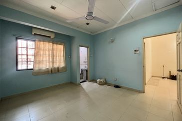 Bandar Tun Hussein Onn