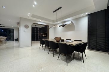 Super Cheap Fully Renovated 3 Storey Semi D @ Pandan Perdana,19 Perdana