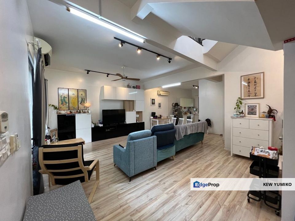 Super Cheap 2.5 Storey Terrace @ Andana Villa, D'Alpinia, Puchong, Selangor, Puchong