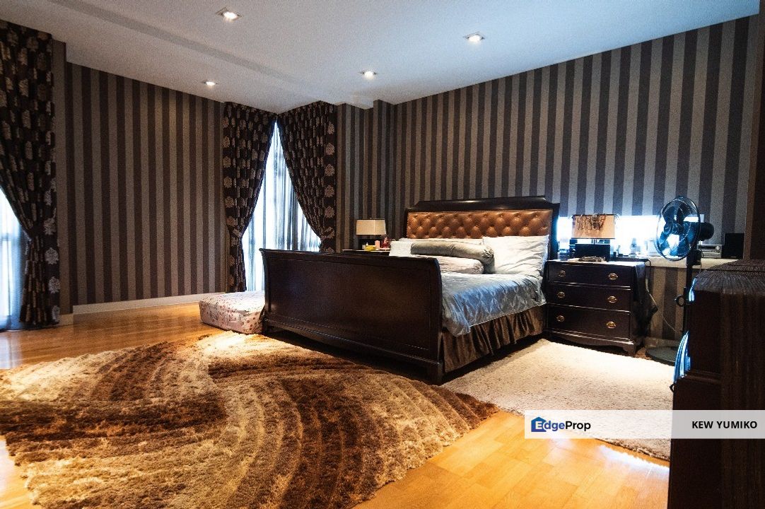 Super Cheap 3 Storey Linked-Villa @ The Valley TTDI, Ampang, Selangor, Ampang